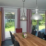 Emmely Nur Wenige Gehminuten Zum Ruhig