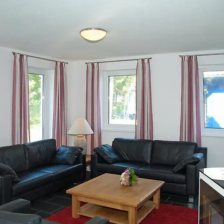 Dom wakacyjny Emmely Nur Wenige Gehminuten Zum Ruhig