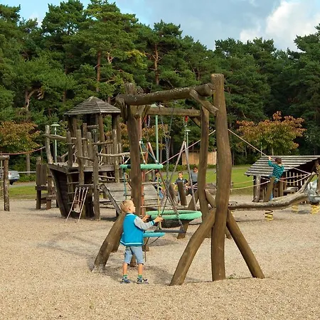 Dom wakacyjny Emmely Nur Wenige Gehminuten Zum Ruhig *