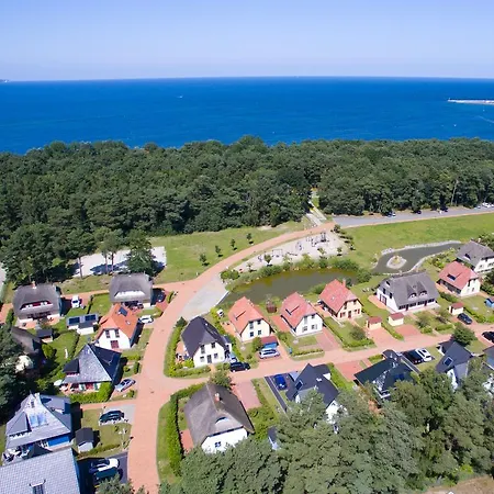 Emmely Nur Wenige Gehminuten Zum Ruhig * Glowe