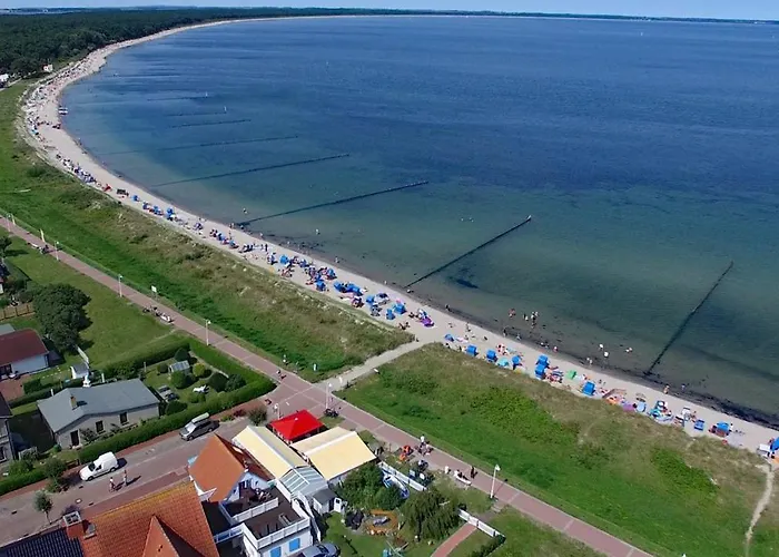 Emmely Nur Wenige Gehminuten Zum Ruhig * Glowe