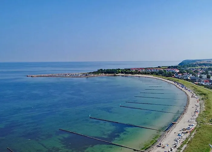 Emmely Nur Wenige Gehminuten Zum Ruhig *