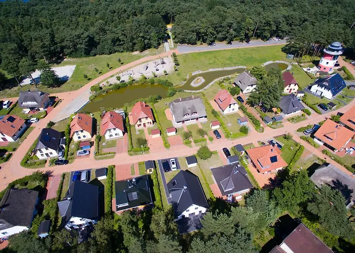 Emmely Nur Wenige Gehminuten Zum Ruhig * Glowe